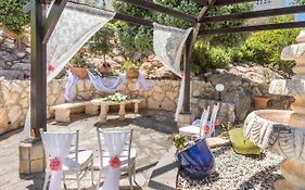 Resitour - Kamares Village